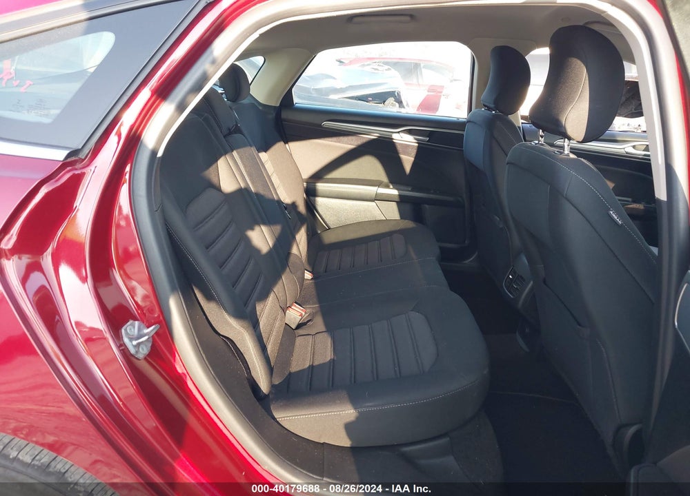2019 FORD FUSION HYBRID SE VIN: 3FA6P0LUXKR226768