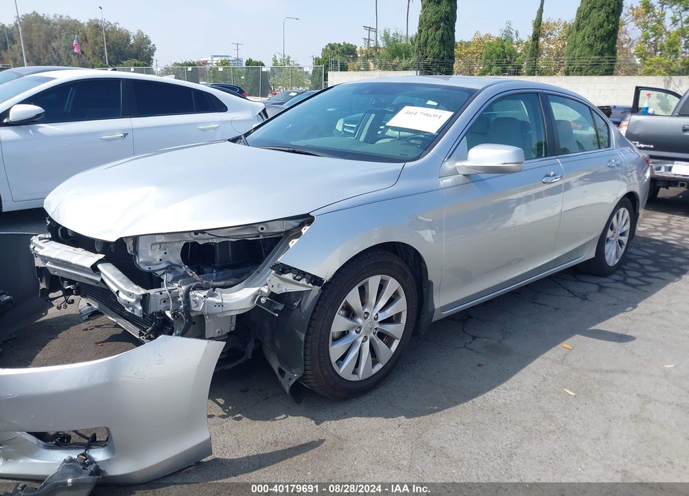 2015 HONDA ACCORD EX-L VIN: 1HGCR2F83FA168215