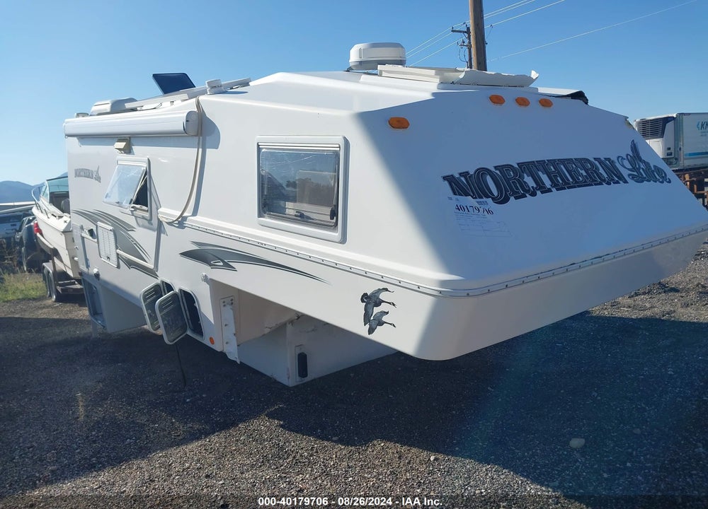 2019 NORT NORTHERN LITE CAMPER VIN: NL102EXCD101919SE