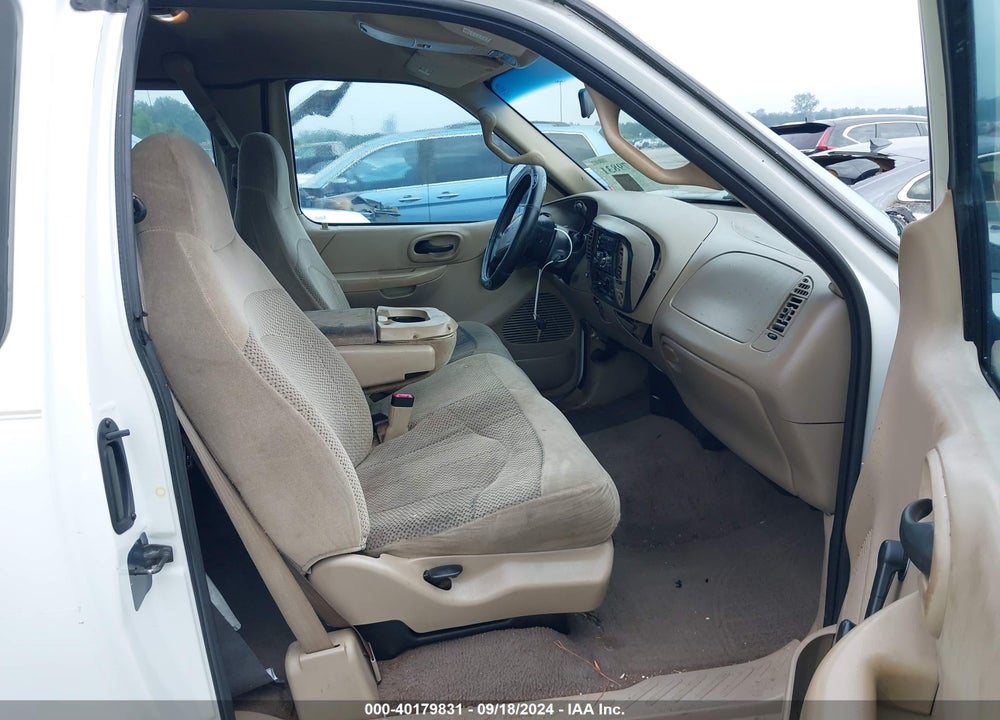 2000 FORD F-150 WORK SERIES/XL/XLT VIN: 1FTZX1729YNB33242