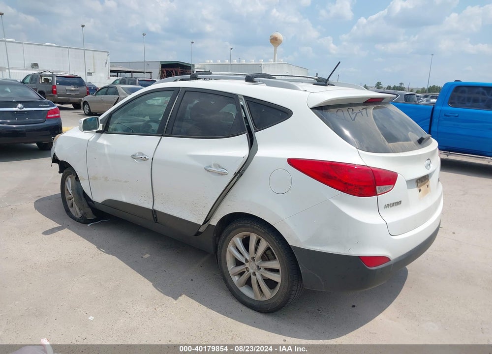 2013 HYUNDAI TUCSON LIMITED VIN: KM8JU3AC2DU714841