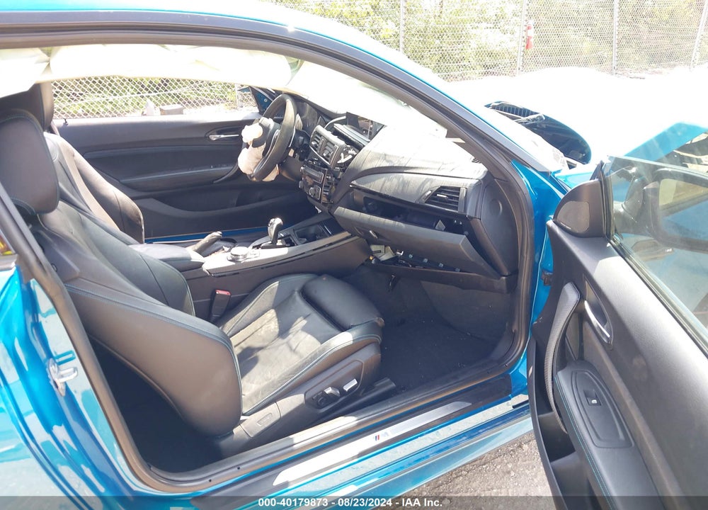 2016 BMW M2 VIN: WBS1H9C58GV785804