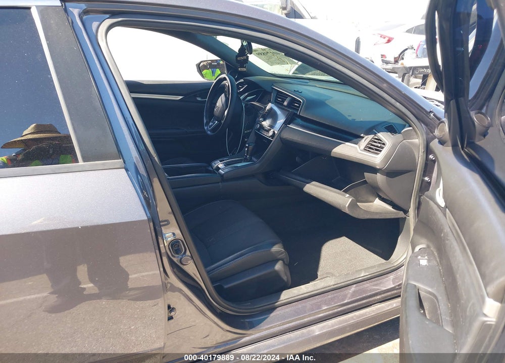 2019 HONDA CIVIC SPORT VIN: 2HGFC2F8XKH549182