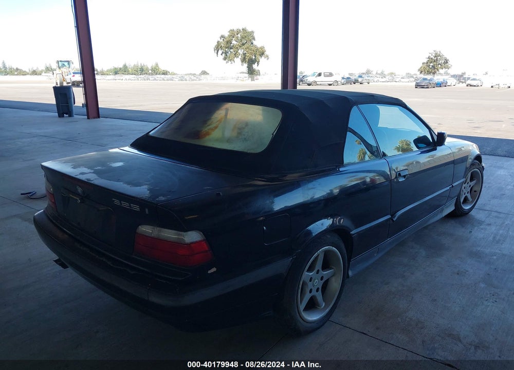 1994 BMW 325 IC AUTOMATIC VIN: WBABJ6328RJD31163