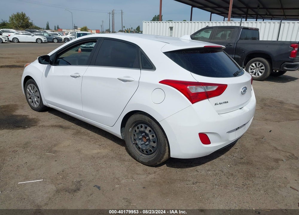 2016 HYUNDAI ELANTRA GT VIN: KMHD35LH2GU255092