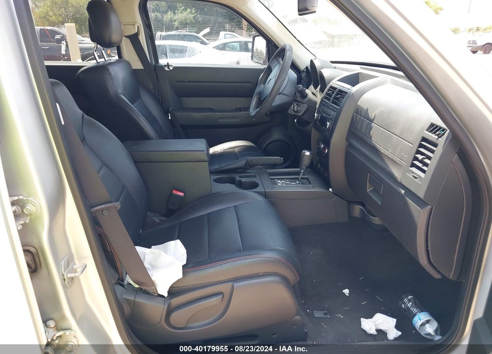 2011 DODGE NITRO HEAT VIN: 1D4PT4GX0BW606692