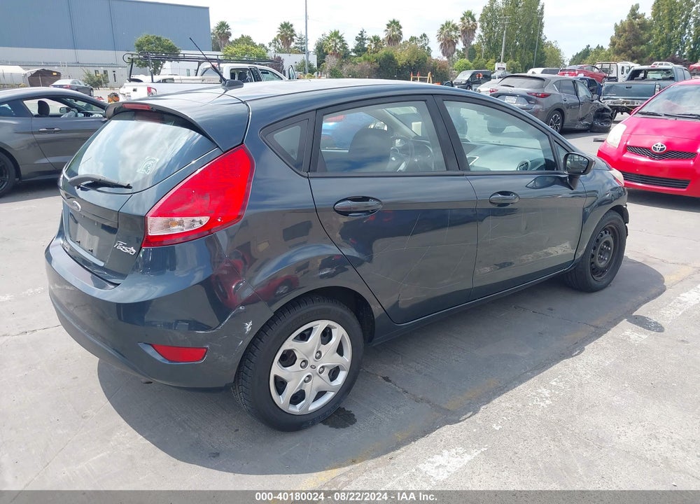 2011 FORD FIESTA VIN: 3FADP4EJ3BM181834