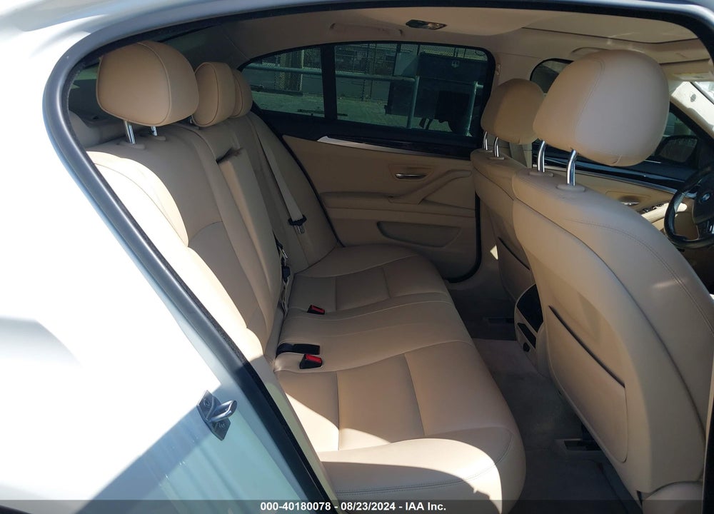 2015 BMW 528I VIN: WBA5A5C53FD521140