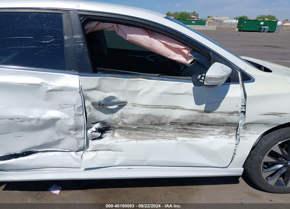 2018 NISSAN SENTRA SR VIN: 3N1AB7AP2JY274832
