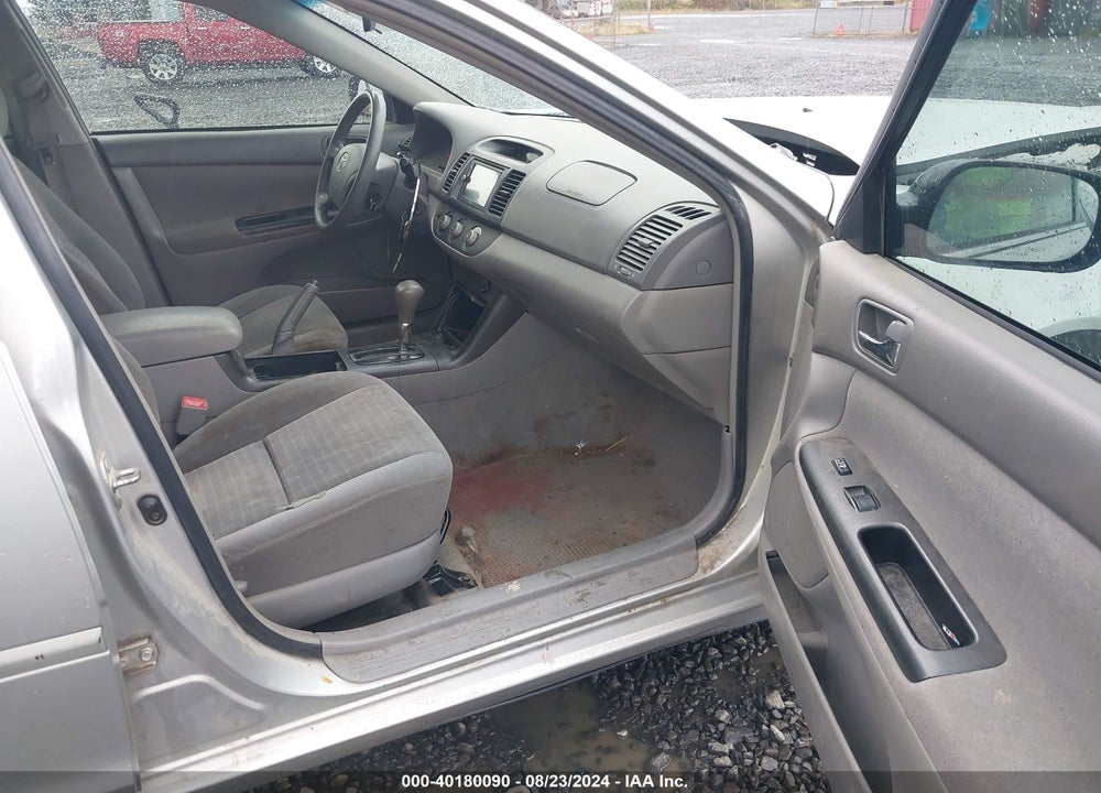 2005 TOYOTA CAMRY STD/ VIN: 4T1BE32K55U581629