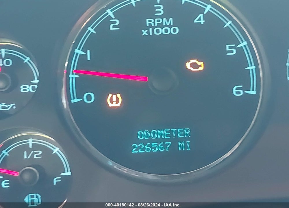 2008 CHEVROLET TAHOE LT VIN: 1GNFK13038R248120