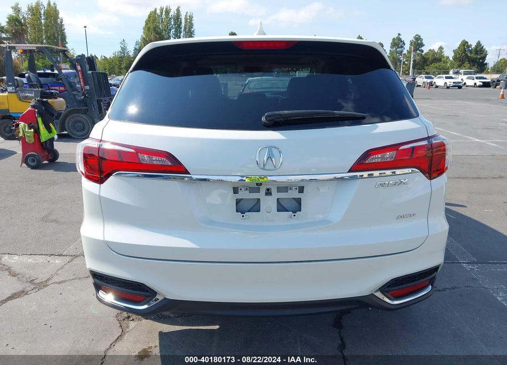 2018 ACURA RDX TECHNOLOGY   WATCH PLUS PACKAGES/TECHNOLOGY PACKAGE VIN: 5J8TB4H55JL010023