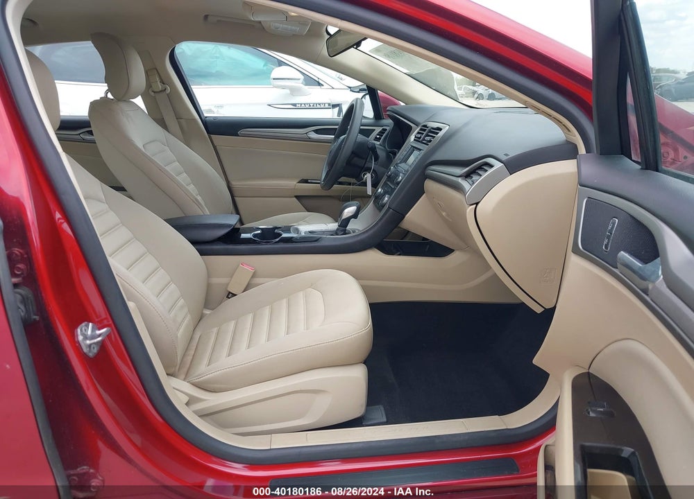 2014 FORD FUSION SE VIN: 3FA6P0HD2ER207368
