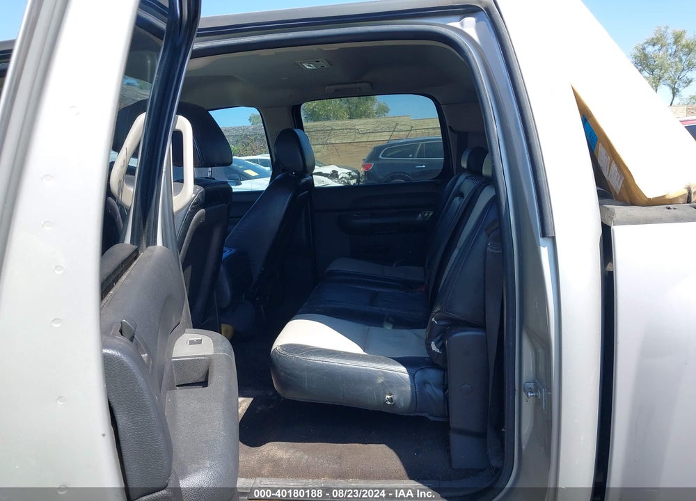 2008 CHEVROLET SILVERADO 1500 LS VIN: 3GCEC13C88G203590