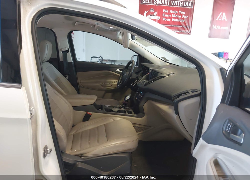 2019 FORD ESCAPE SEL VIN: 1FMCU0HD8KUA89543