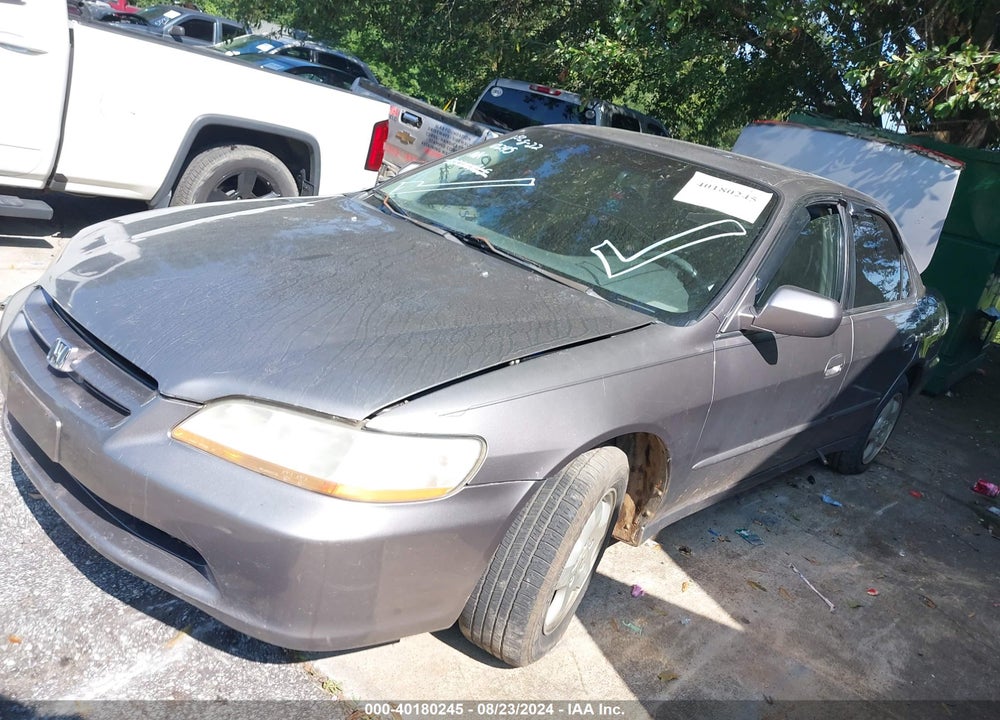 2000 HONDA ACCORD 3.0 EX VIN: 1HGCG1659YA018554