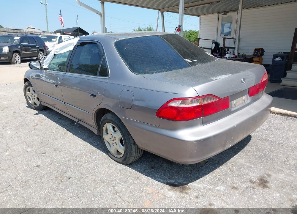 2000 HONDA ACCORD 3.0 EX VIN: 1HGCG1659YA018554