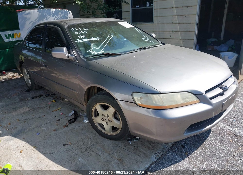 2000 HONDA ACCORD 3.0 EX VIN: 1HGCG1659YA018554