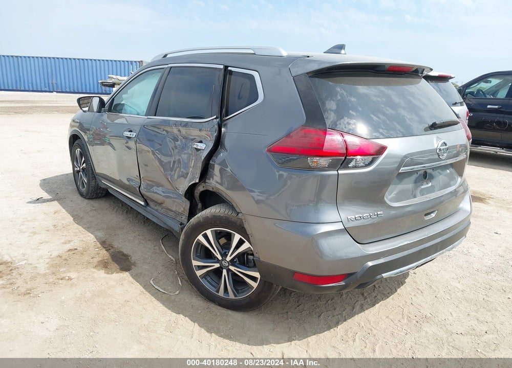 2017 NISSAN ROGUE SL VIN: JN8AT2MT5HW381532