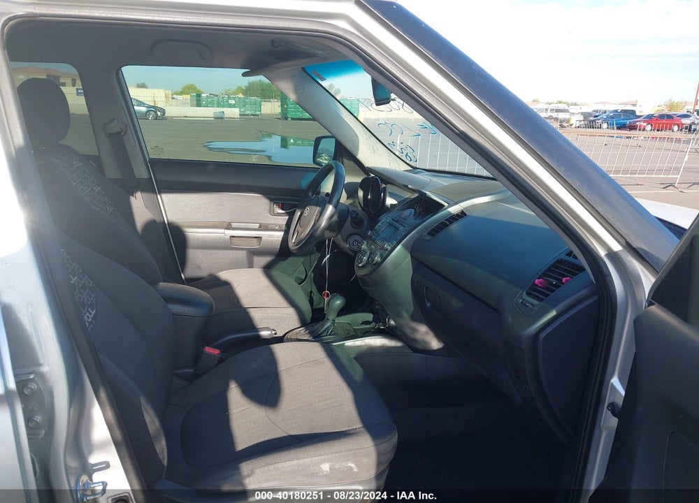 2011 KIA SOUL VIN: KNDJT2A22B7283518