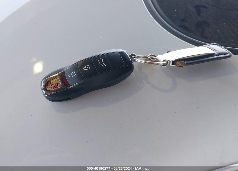 2022 PORSCHE MACAN VIN: WP1AA2A57NLB08675