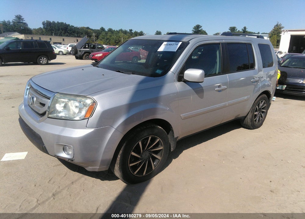 2011 HONDA PILOT EX-L VIN: 5FNYF4H63BB062661