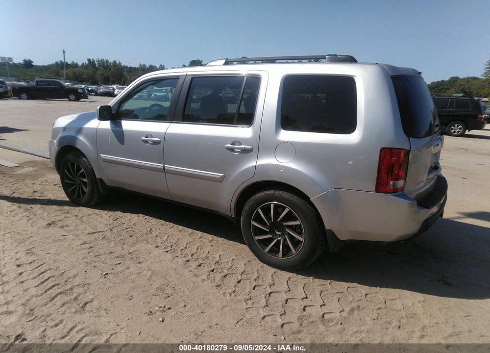 2011 HONDA PILOT EX-L VIN: 5FNYF4H63BB062661