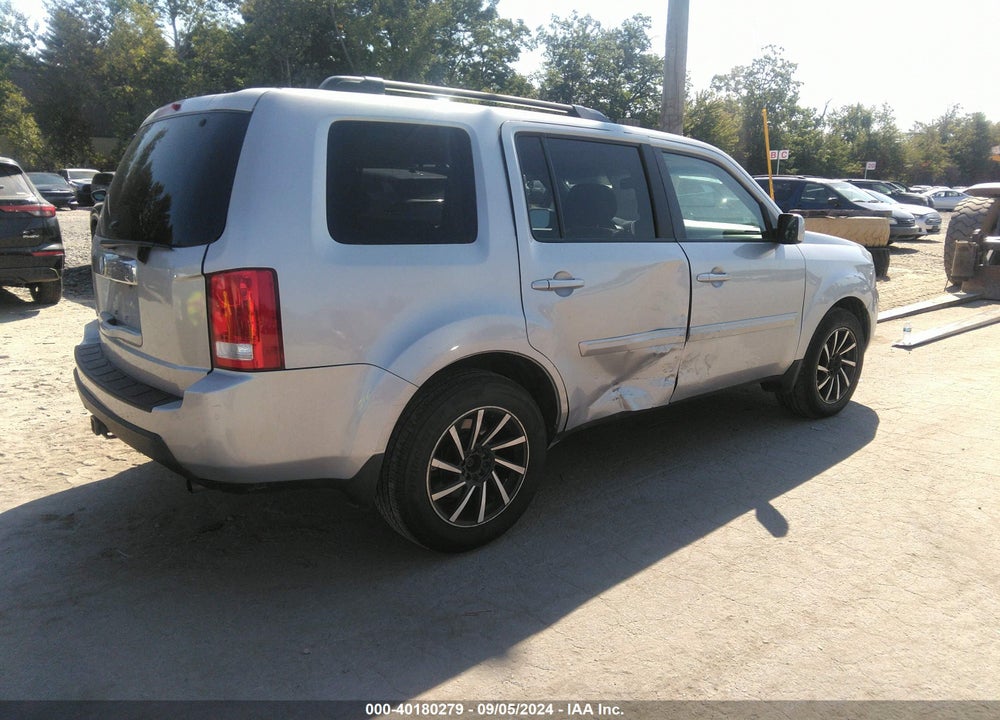 2011 HONDA PILOT EX-L VIN: 5FNYF4H63BB062661
