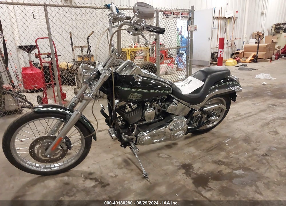 2006 HARLEY-DAVIDSON FXSTDI VIN: 1HD1JBB176Y084099