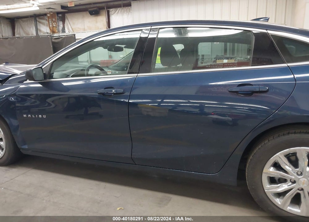 2022 CHEVROLET MALIBU FWD LT VIN: 1G1ZD5ST1NF164161