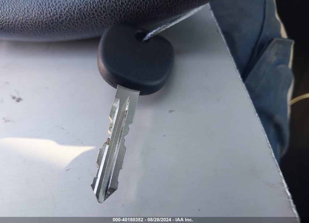 2008 PONTIAC G6 VIN: 1G2ZG57B584262645