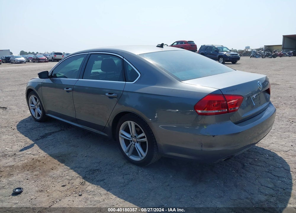 2014 VOLKSWAGEN PASSAT 1.8T SE VIN: 1VWBT7A31EC093194