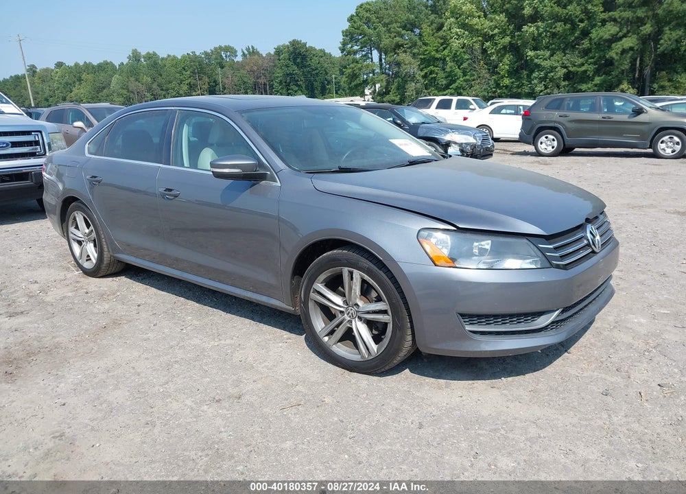 2014 VOLKSWAGEN PASSAT 1.8T SE VIN: 1VWBT7A31EC093194