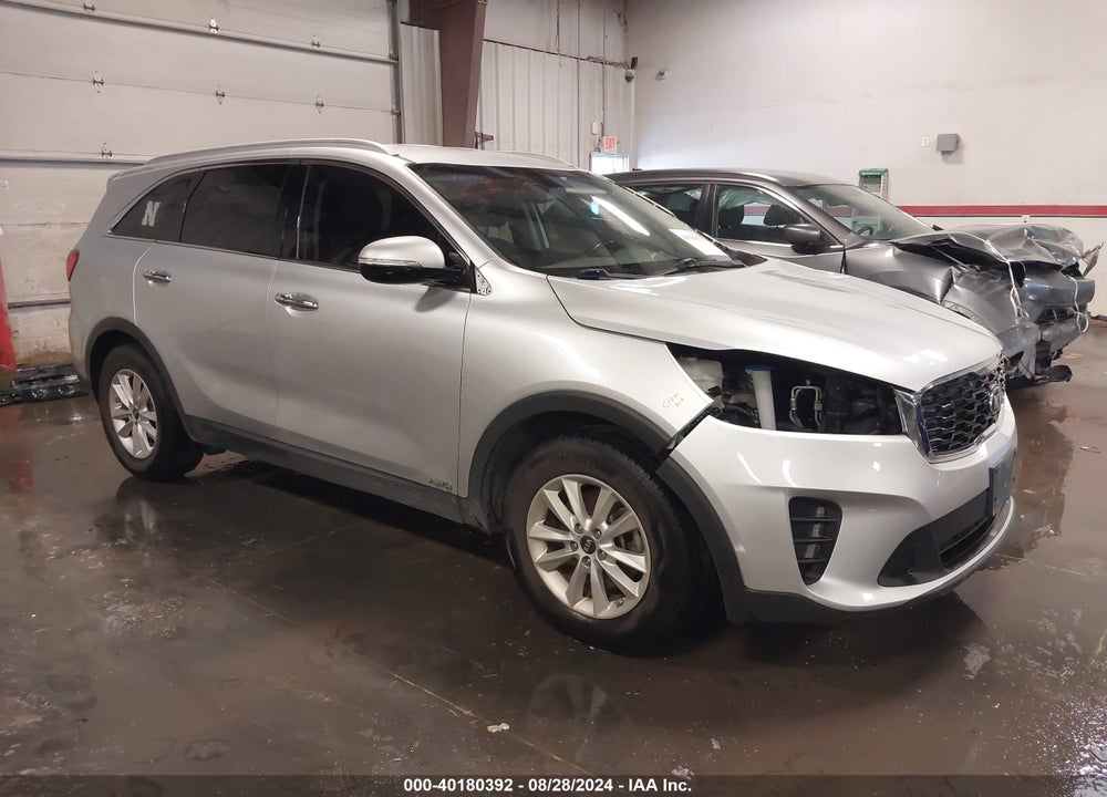 2019 KIA SORENTO 2.4L LX VIN: 5XYPGDA32KG436968
