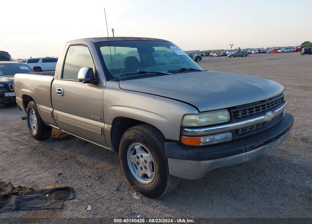 2000 CHEVROLET SILVERADO 1500 LS VIN: 1GCEC14V1YZ228086