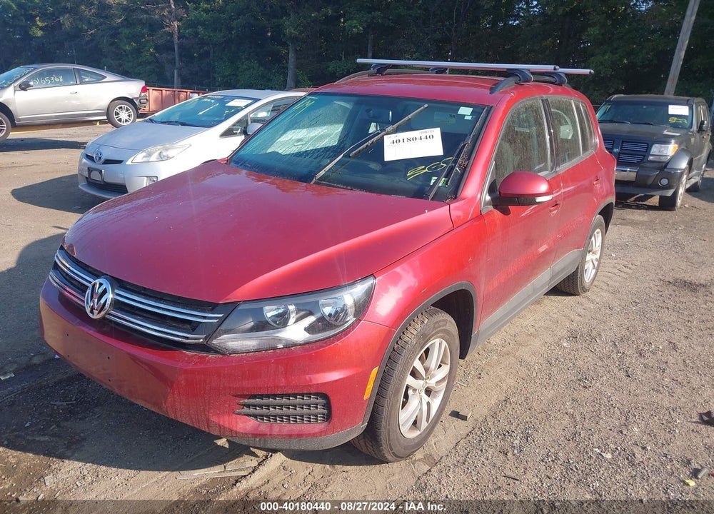2015 VOLKSWAGEN TIGUAN S VIN: WVGBV7AX2FW104067