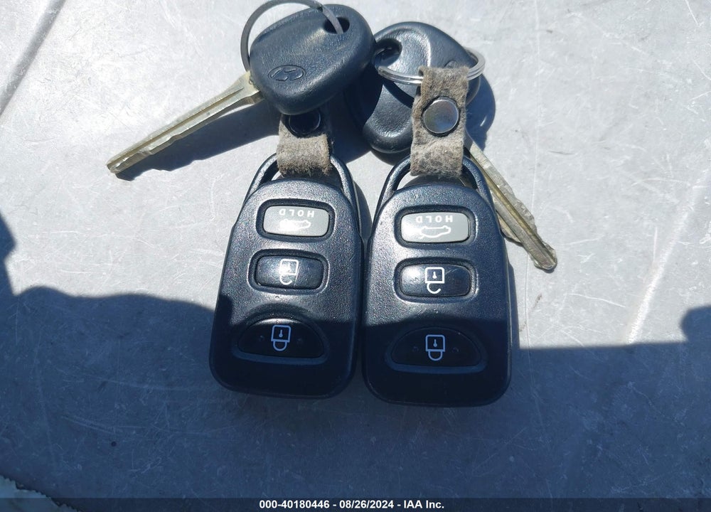 2015 HYUNDAI ELANTRA SE VIN: 5NPDH4AE7FH589281