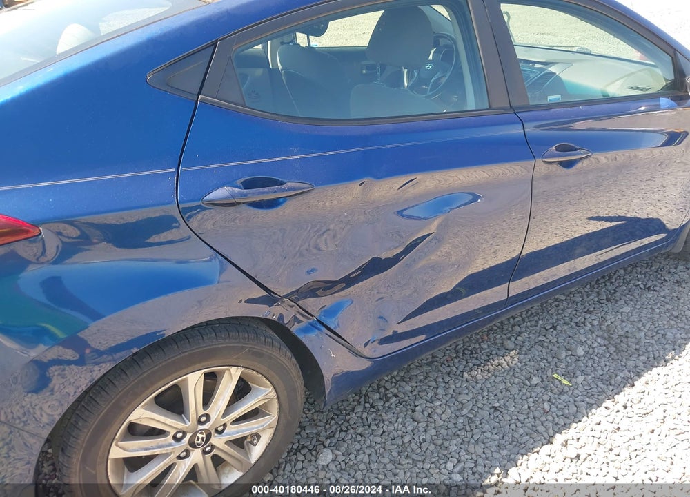2015 HYUNDAI ELANTRA SE VIN: 5NPDH4AE7FH589281