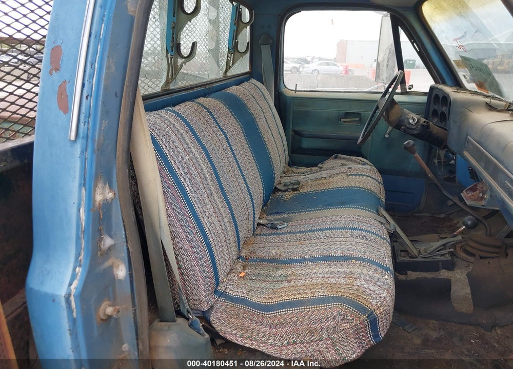 1982 CHEVROLET K20 VIN: 2GCGK24J3C1152094