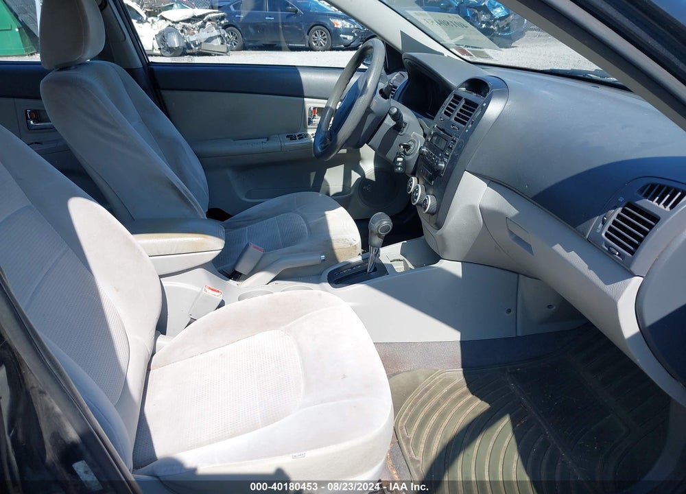 2009 KIA SPECTRA EX VIN: KNAFE222X95662722