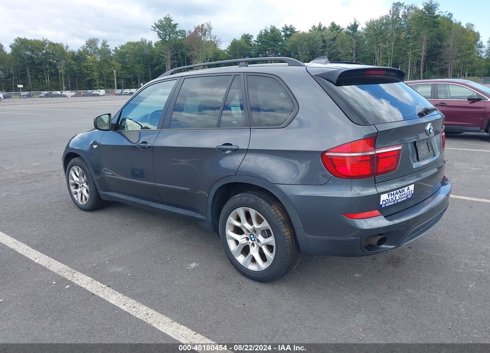 2011 BMW X5 XDRIVE35I/XDRIVE35I PREMIUM/XDRIVE35I SPORT ACTIVITY VIN: 5UXZV4C57BL741625