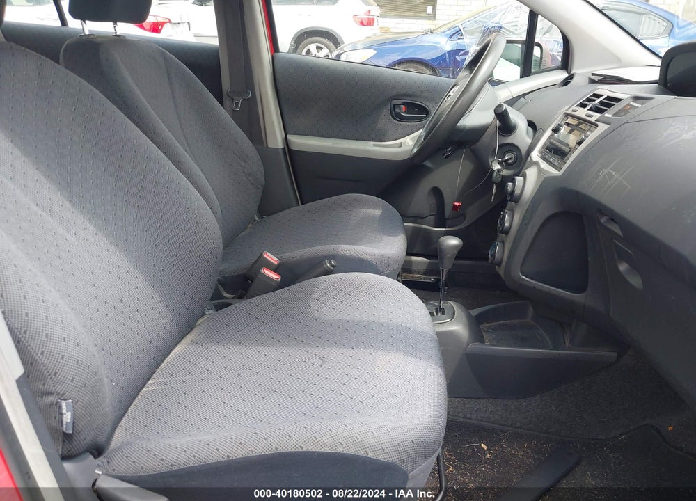 2009 TOYOTA YARIS VIN: JTDKT903795234828