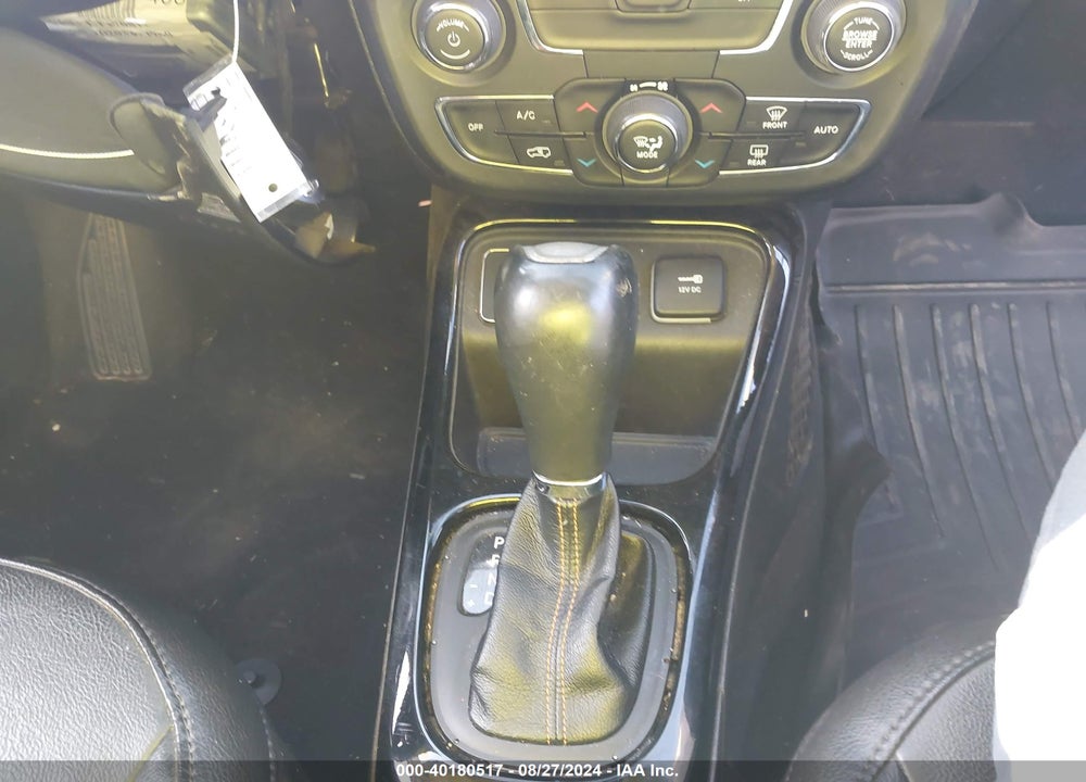 2020 JEEP COMPASS LIMITED FWD VIN: 3C4NJCCB7LT170817