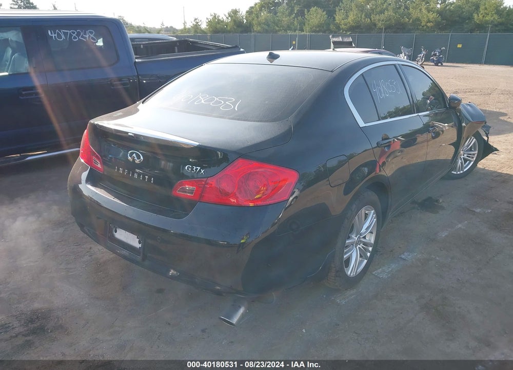 2013 INFINITI G37X VIN: JN1CV6AR7DM770261