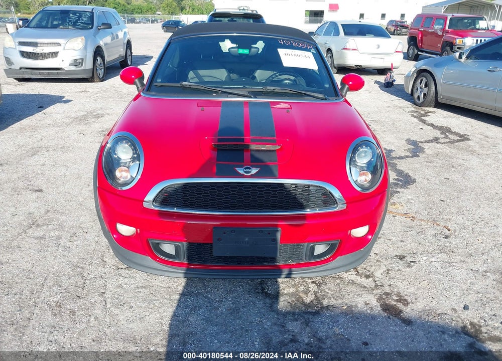 2014 MINI ROADSTER COOPER S VIN: WMWSY3C57ET594860