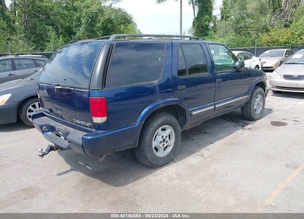 2000 CHEVROLET BLAZER LS VIN: 1GNDT13W8Y2244503
