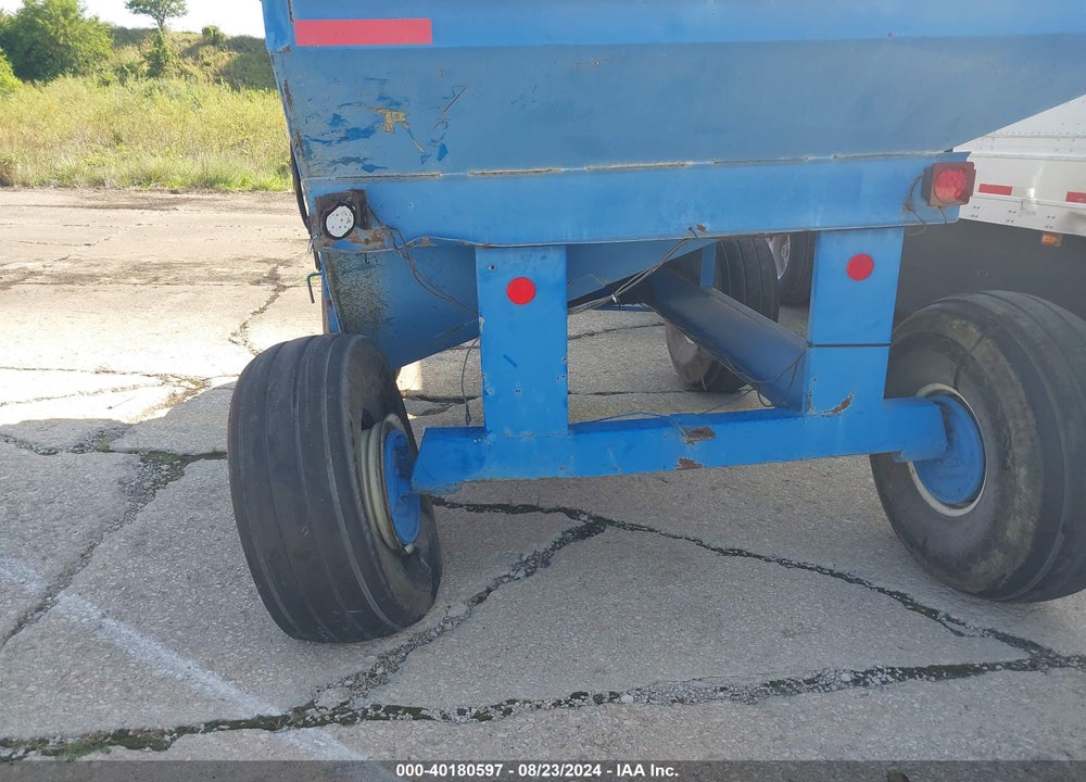 1995 TRAILER DMI GRAVITY WAGON BIG LITTLE GRAIN VIN: DMI GRAVITY WAGON