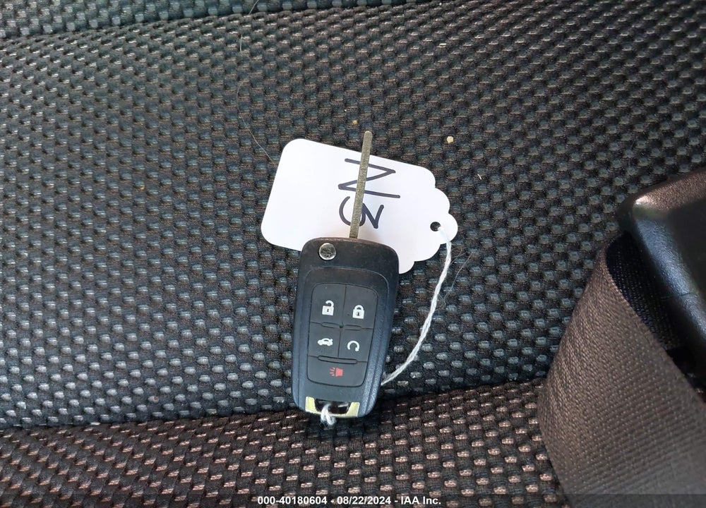 2017 CHEVROLET EQUINOX LT VIN: 2GNALCEK6H1556537