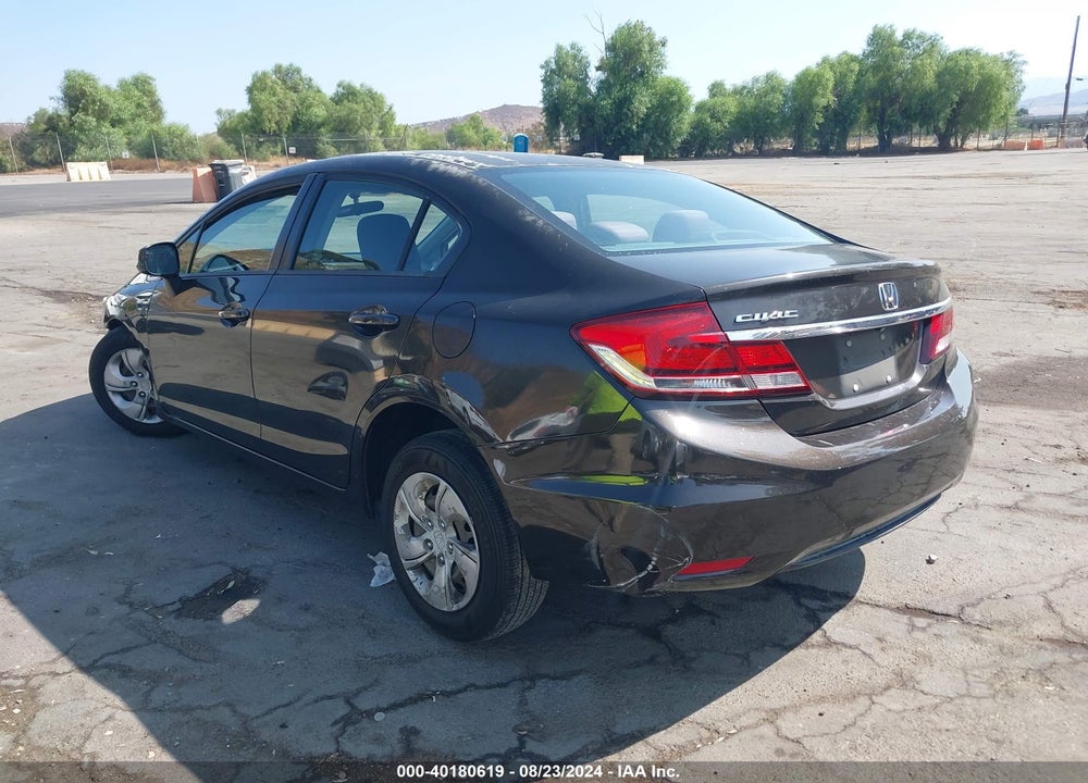 2013 HONDA CIVIC LX VIN: 2HGFB2F51DH588240