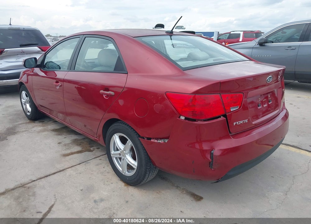 2010 KIA FORTE EX VIN: KNAFU4A26A5849914